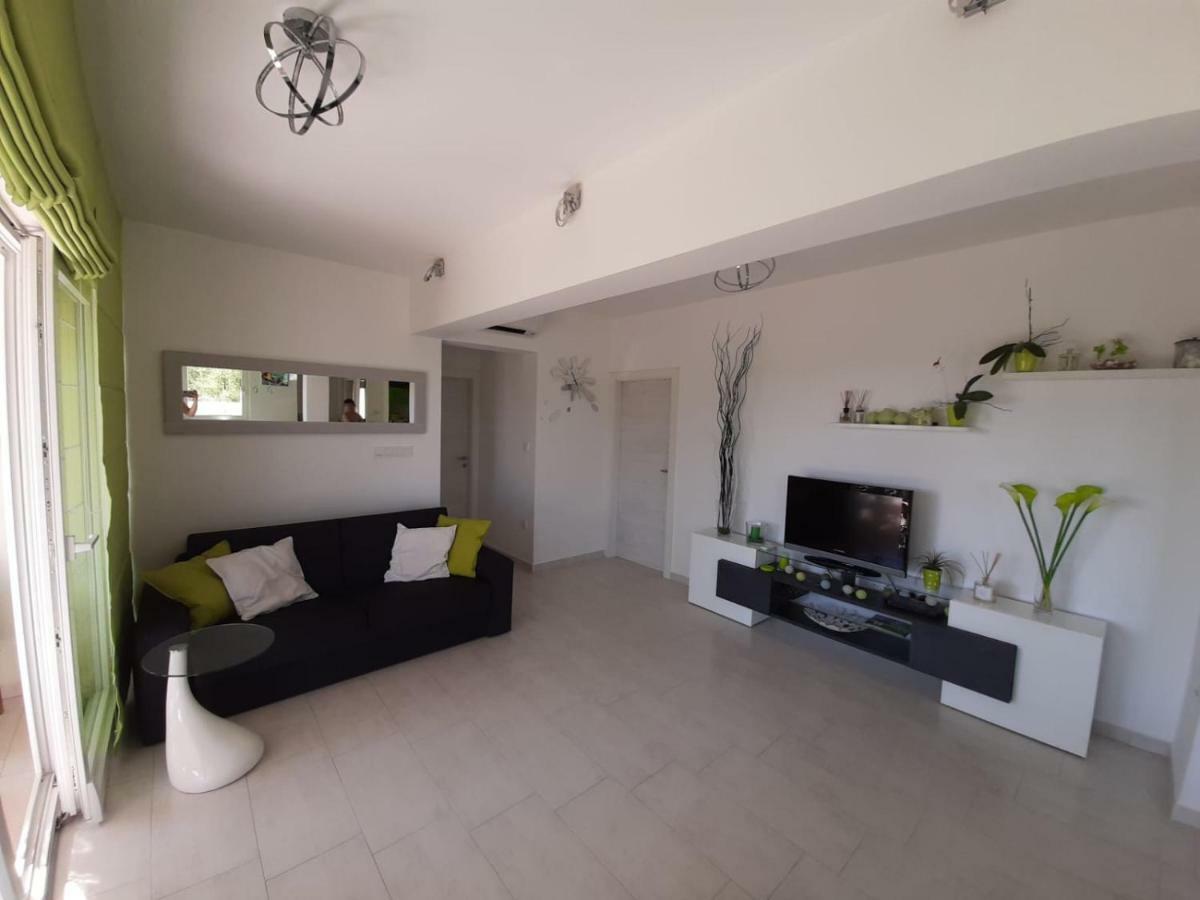 Apartment Mia Ραμπ Εξωτερικό φωτογραφία